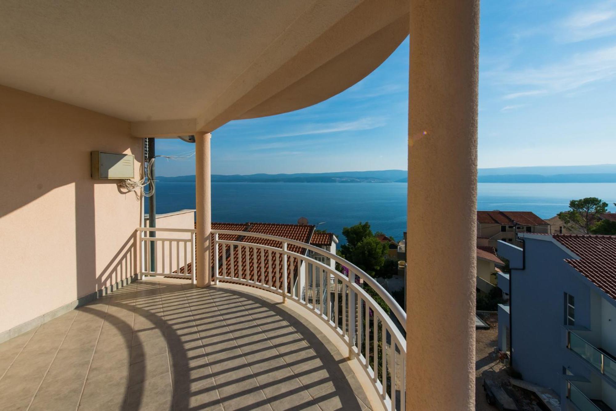 Bed And Breakfast Pero 3 Min Walk To The Beach Lokva Rogoznica Exterior foto
